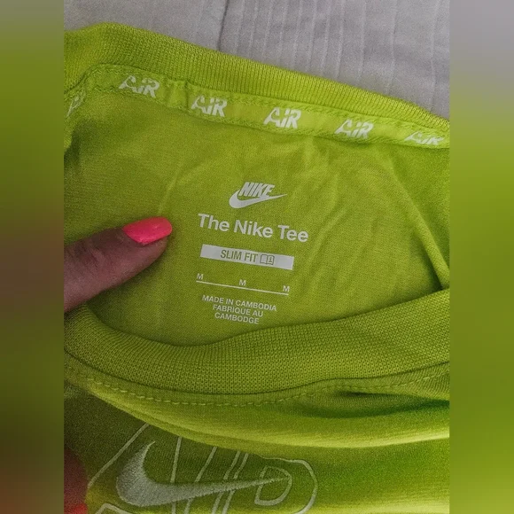 Med Nike Air Lime Green Slim Fit Cropped T-Shirt - Picture 3 of 4